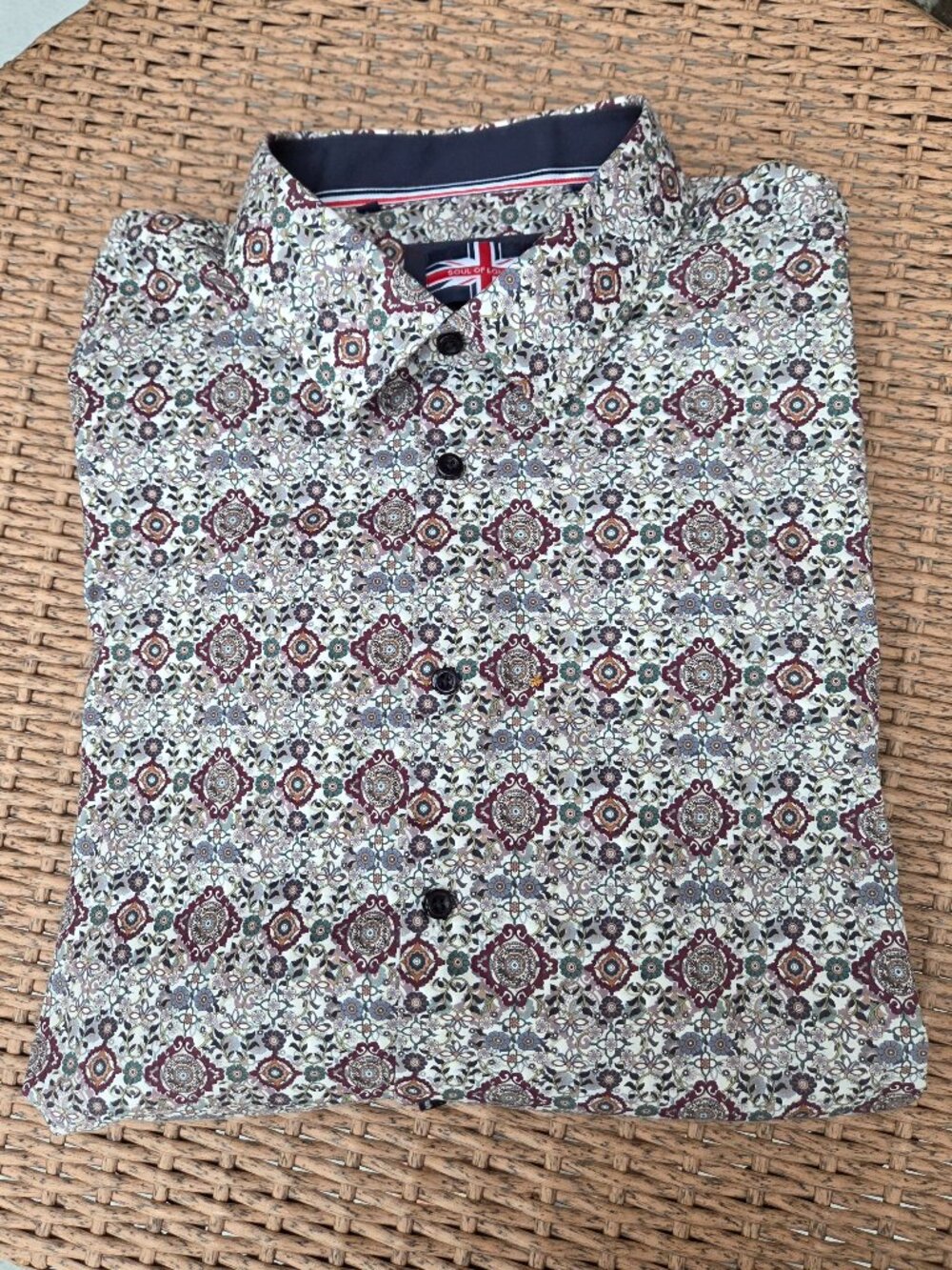 Elegant Soul of London Buttoned Shirt 2XL